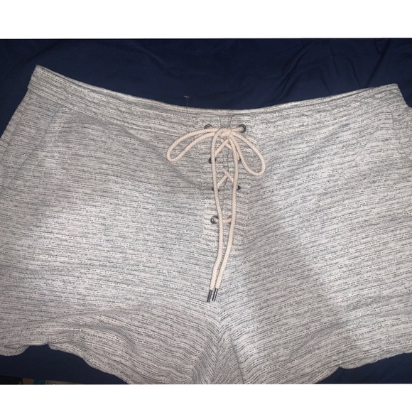 AERIE PLUS SIZE BEACH OR LOUNG SHORTS - Picture 1 of 3